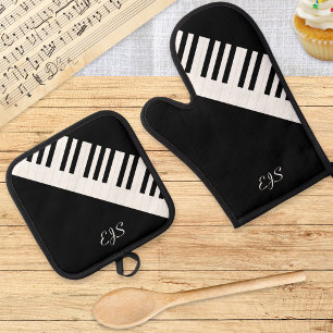 Piano Keys Black White Music Keyboard Monogrammed Oven Mitt & Pot Holder Set