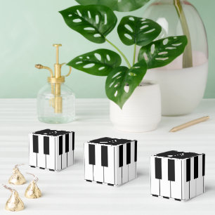 Piano Keys Black & White Party Favour Box