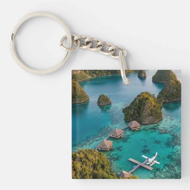 Piaynemo Raja Ampat Islands Paradise View Art Key Ring (Front)