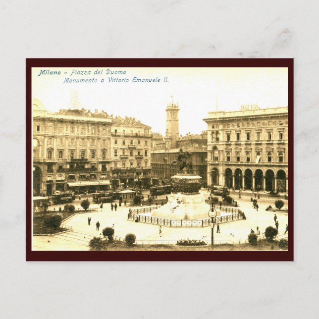 Piazza del Duomo, Milan, Italy Vintage Postcard (Front)