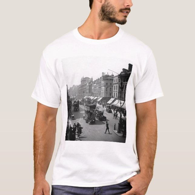 Piccadilly, London T-Shirt (Front)