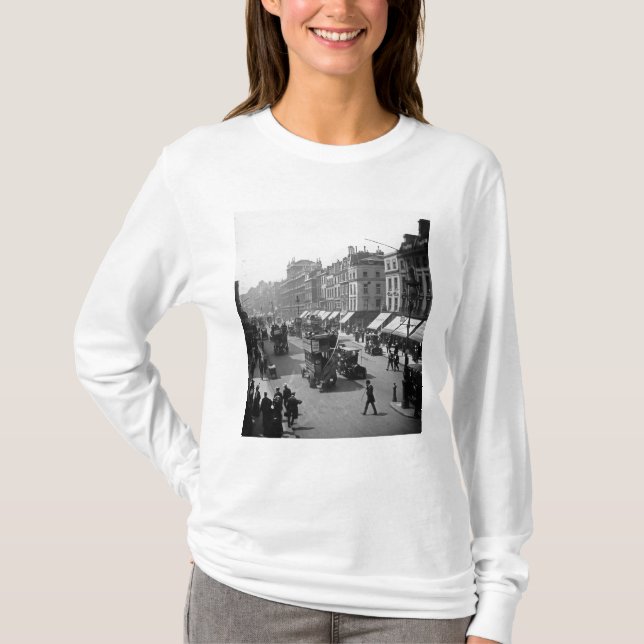 Piccadilly, London T-Shirt (Front)