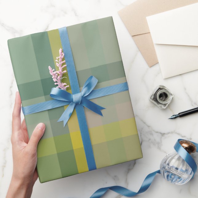 Picnic Plaid Small - 03 March - Wrapping Paper (Gifting)