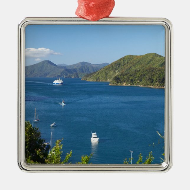 Picton Harbour, Marlborough Sounds, South Metal Tree Decoration (Front)