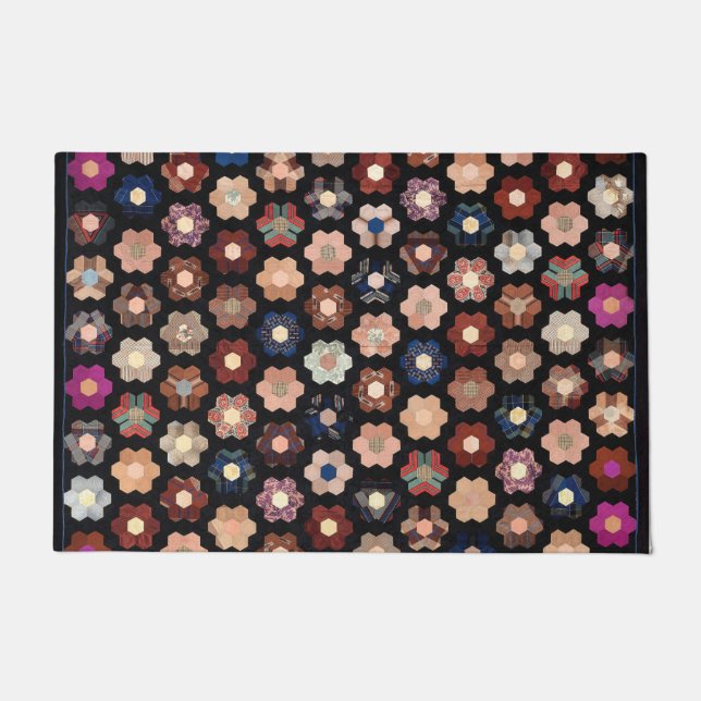 Pieced hexagons quilt doormat (Front)