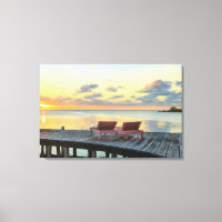 Pier overlooks the ocean, Belise