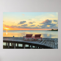 Pier overlooks the ocean, Belise
