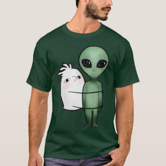 Pigeon loves aliens T-Shirt