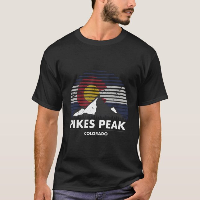 Pikes Peak Colorado Flag Mountain Adventure T-Shirt (Front)