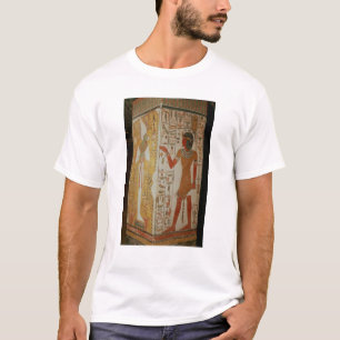 Pillar depicting Osiris and a priest wearing T-Shirt