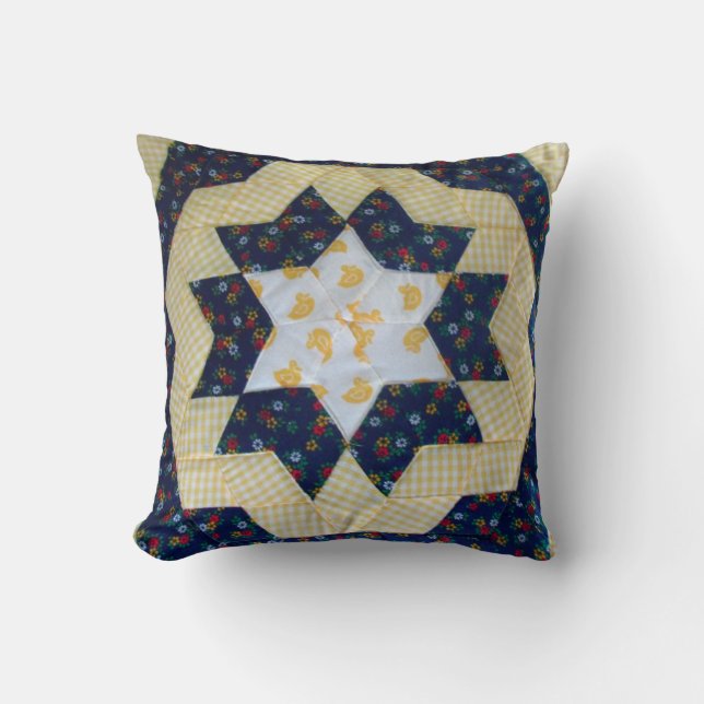 Pillow - Star Quilt pattern (Front)