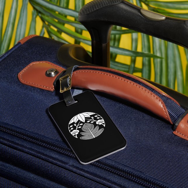 Pine bamboo ume luggage tag (Front Insitu 1)
