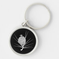 Pine cone with needles