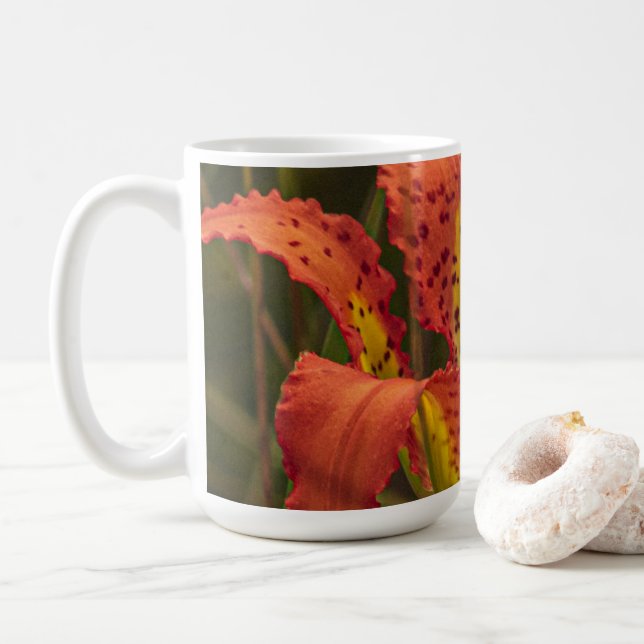"Pine Lily" Premium Key chain Coffee Mug (With Donut)