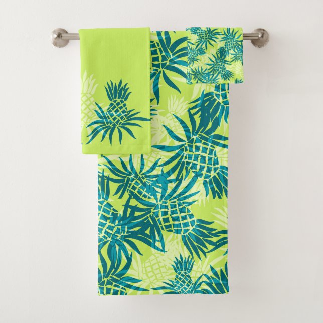 Pineapple Camo Hawaiian Tropical Coordinate- Lime Bath Towel Set (Insitu)