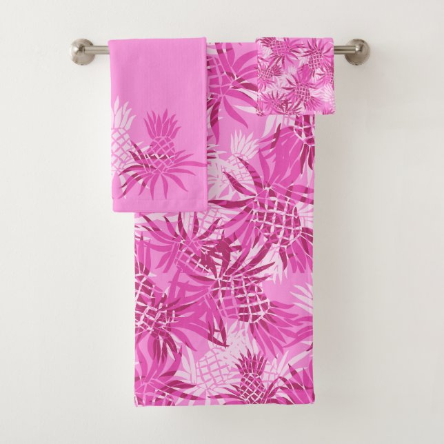 Pineapple Camo Hawaiian Tropical Coordinate- Pink Bath Towel Set (Insitu)