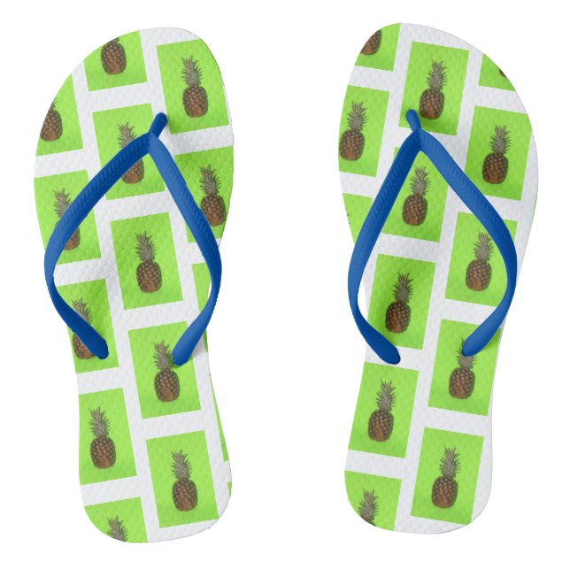 Pineapple closeup Men's Flip Flops (Footbed)