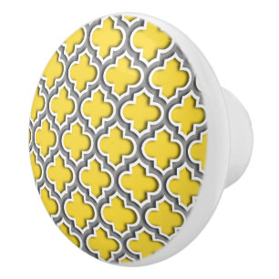 Pineapple Dk Grey White Moroccan Quatrefoil #5DS Ceramic Knob