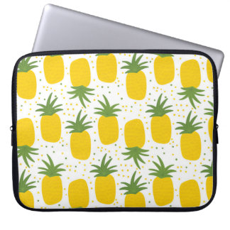 Pineapple Dots: Summer Fruit Design Laptop Sleeve