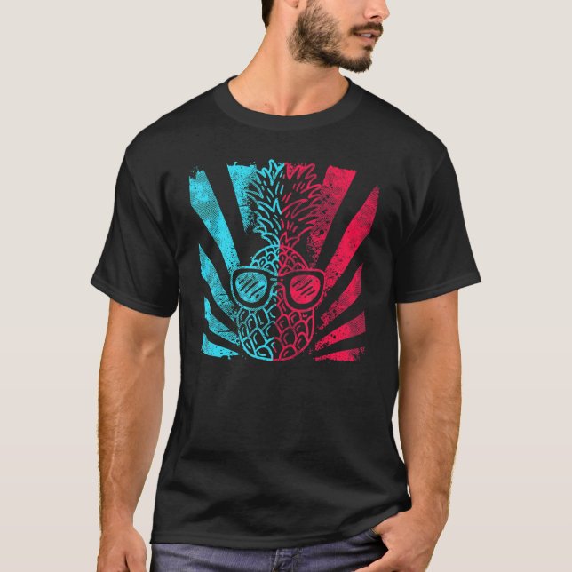 Pineapple in techno colour festival synthesizer wh T-Shirt (Front)