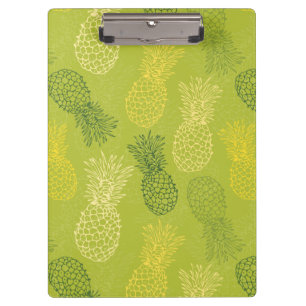 Pineapple Outline Pattern on Green Clipboard