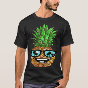 Pineapple sunglasses aloha beaches hawaii hawaiian T-Shirt