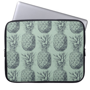 Pineapple, tropical fruit pattern design laptop sleeve