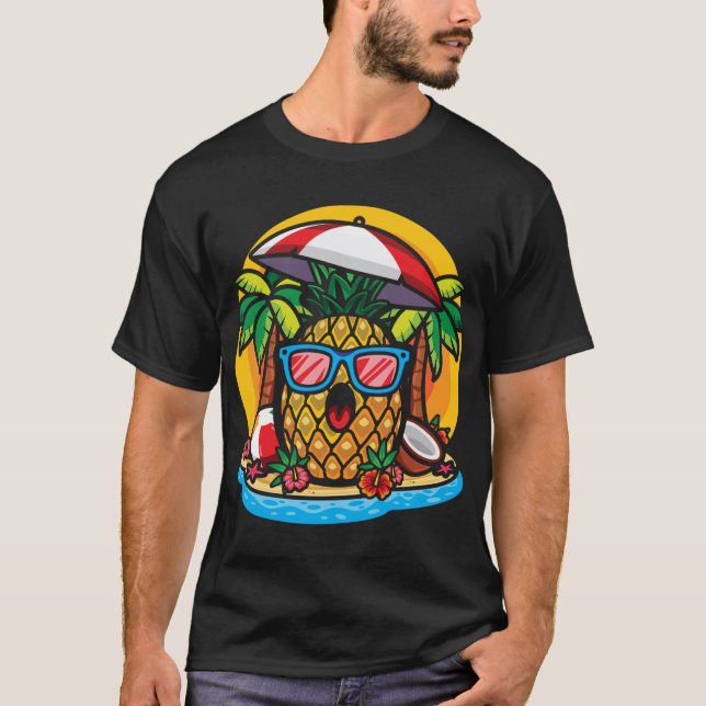 Pineapple Tropical Hawaiian Pineapple Lover Sungla T-Shirt (Front)