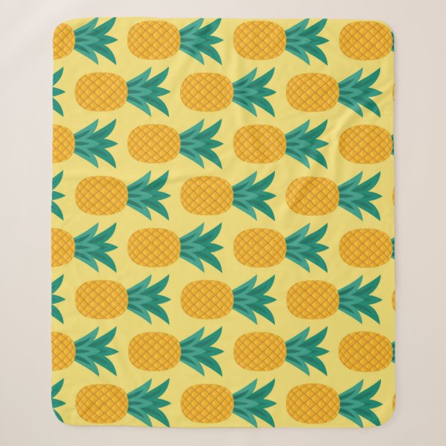 Pineapple Vintage: Fruitful Pattern Delight. Sherpa Blanket (Front)