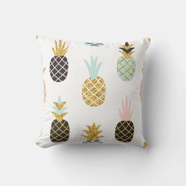 Pineapple with gold glitter, creative pattern. cushion (Front)
