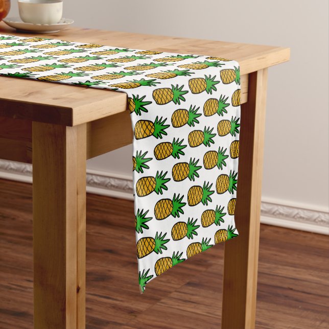 Pineapples Short Table Runner (In Situ)