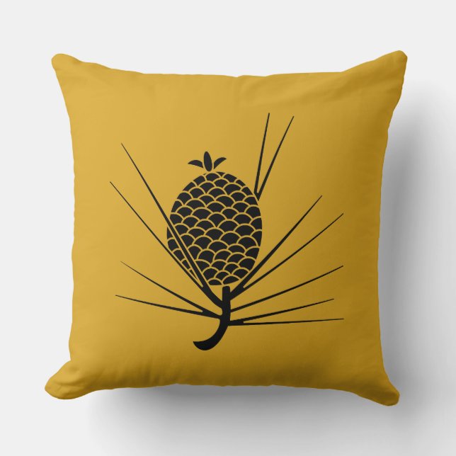 pinecone with needles cushion (Front)