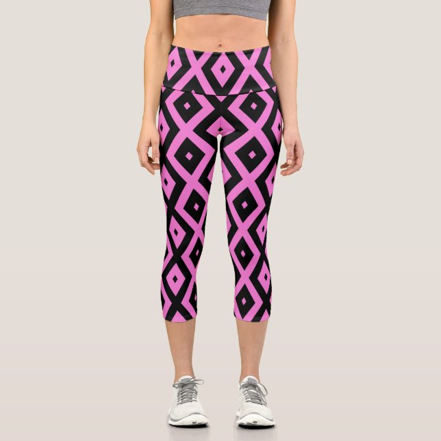 Pink and black diamond pattern capri leggings (Front)