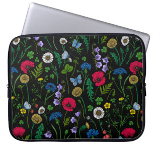 Pink and blue cornflowers, wild flowers on white l laptop sleeve