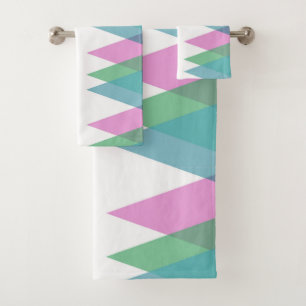 Pink and green triangles bath towel set