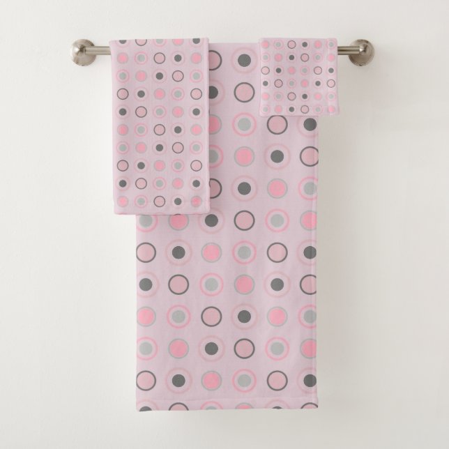 Pink and Grey Dots Bath Towel Set (Insitu)