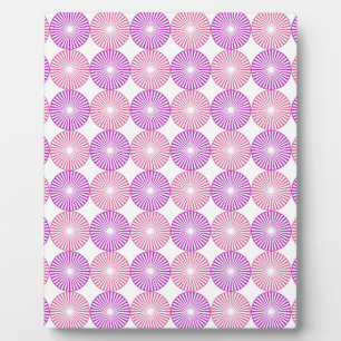 Pink and purple circles pattern plaque