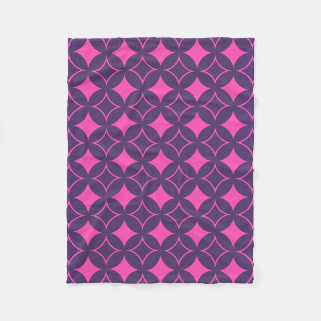 Pink and purple shippo fleece blanket (Front)