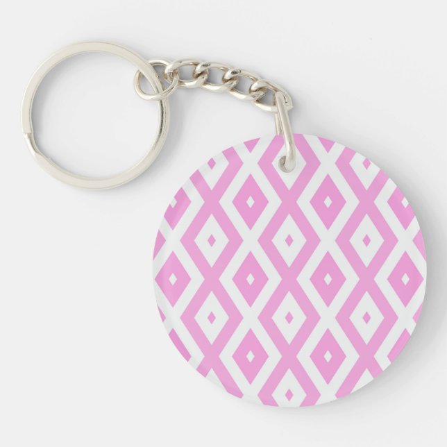 Pink and white diamond pattern key ring (Front)