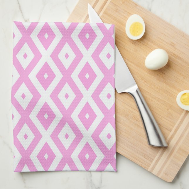 Pink and white diamond pattern tea towel (Quarter Fold)