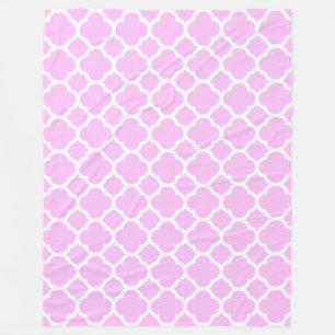 Pink and White Quatrefoil Pattern Fleece Blanket