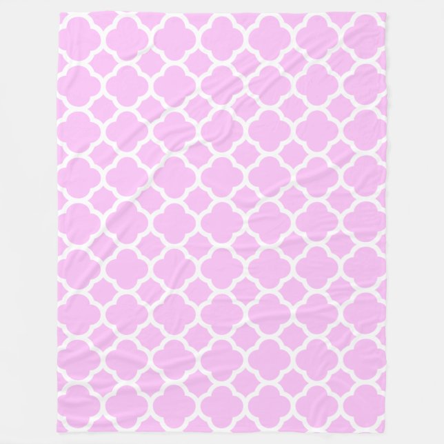 Pink and White Quatrefoil Pattern Fleece Blanket (Front)
