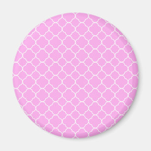 Pink And White Quatrefoil Pattern Magnet