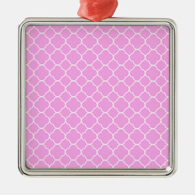 Pink And White Quatrefoil Pattern Metal Tree Decoration (Front)