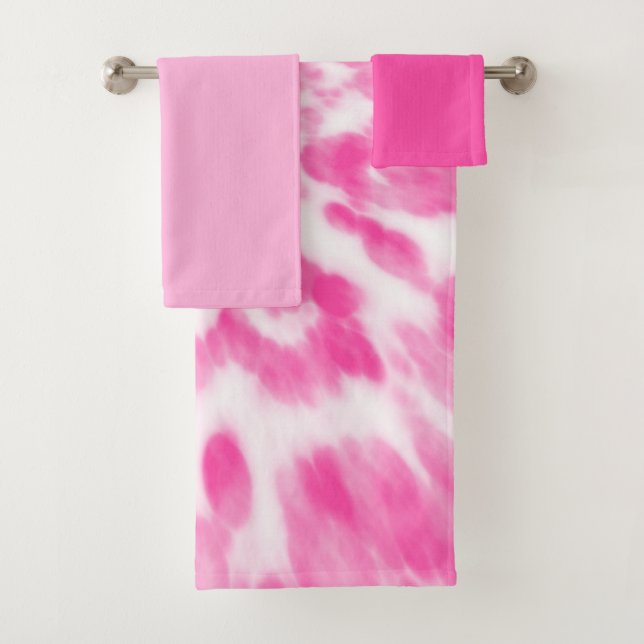 pink and white tie-dyed  bath towel set (Insitu)