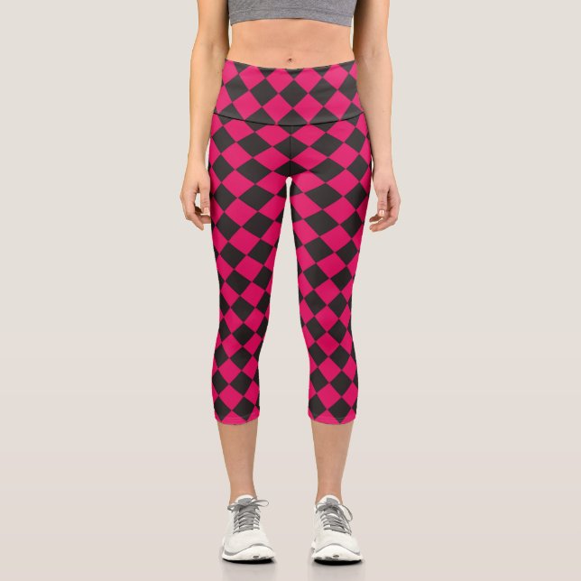 Pink Black Chequered Diamond Pattern  Capri Leggings (Front)