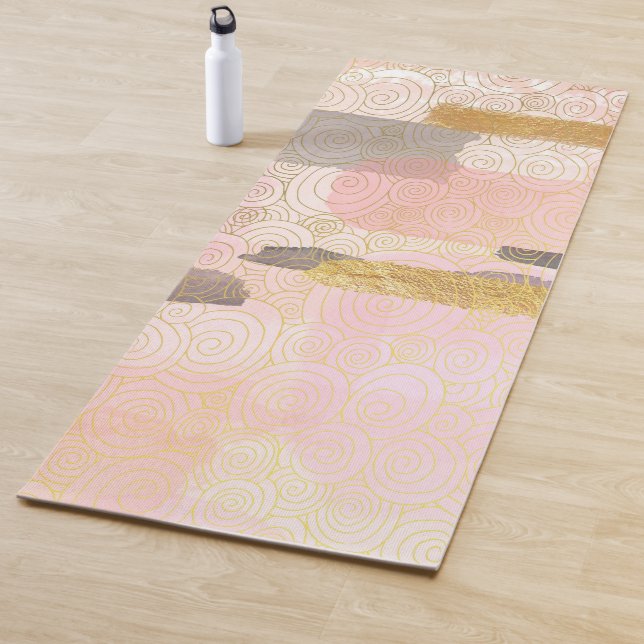 Pink Boho meditation  yoga mat with golden stripes (In Situ)