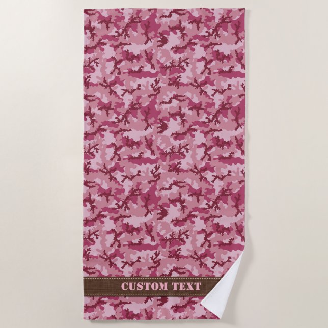 Pink camouflage beach towel (Front)
