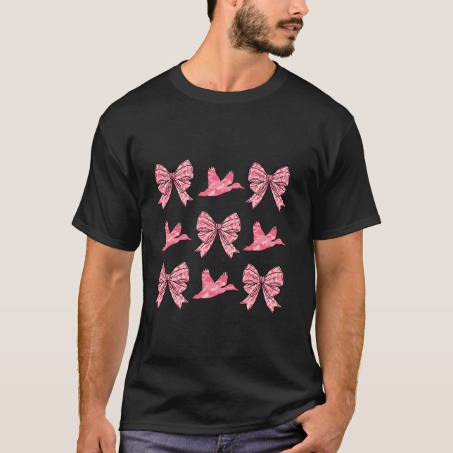 Pink Camouflage Camo Coquette Bow Duck Hunting Mum T-Shirt (Front)