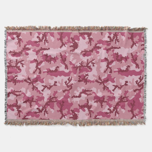 Pink camouflage throw blanket (Front)